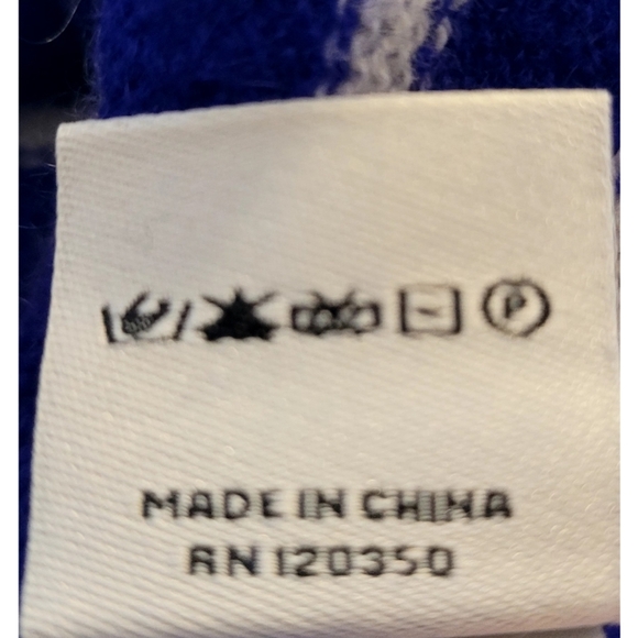 Claudia Nichole Cashmere Sweater Top Blue White Stripe Buttons Detail Size M NWT - Picture 9 of 11